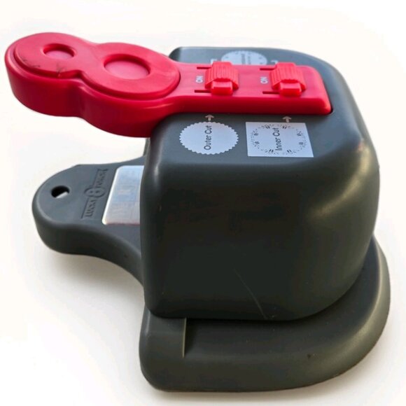 We R Memory Keepers Lucky Paper Outer Inner Combined Punch Scrapbooker Supply - Picture 4 of 6